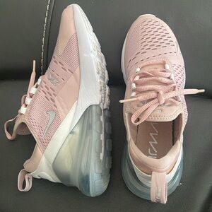 Pink Nike 270 good quality